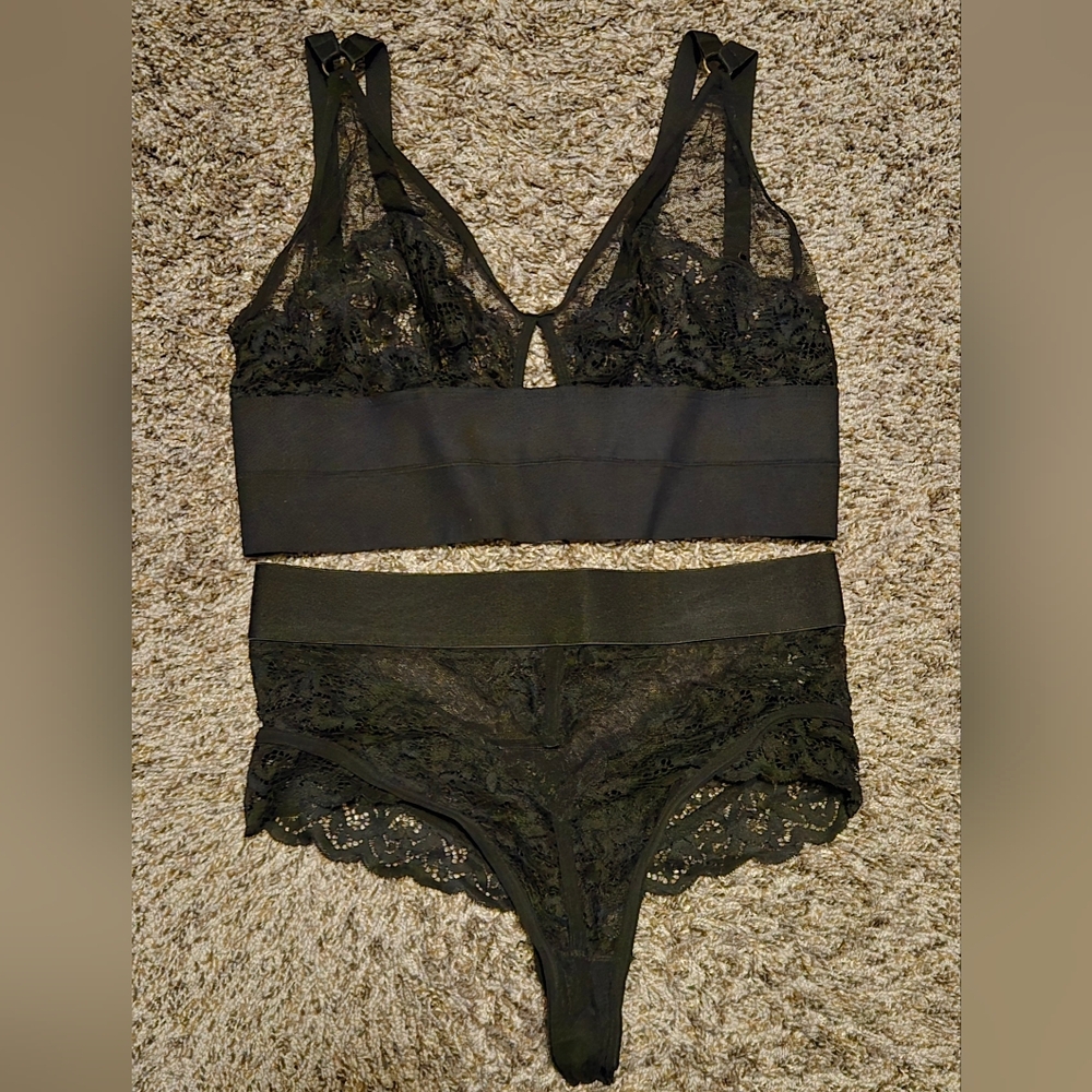 Tutti Rouge black lace set